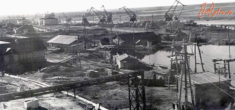 Дудинка - В порту.