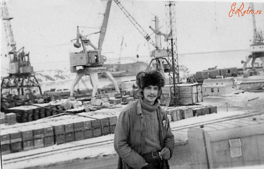 Дудинка - В речном порту.