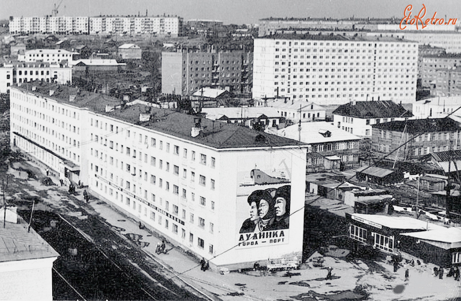 Дудинка - Улица Горького.