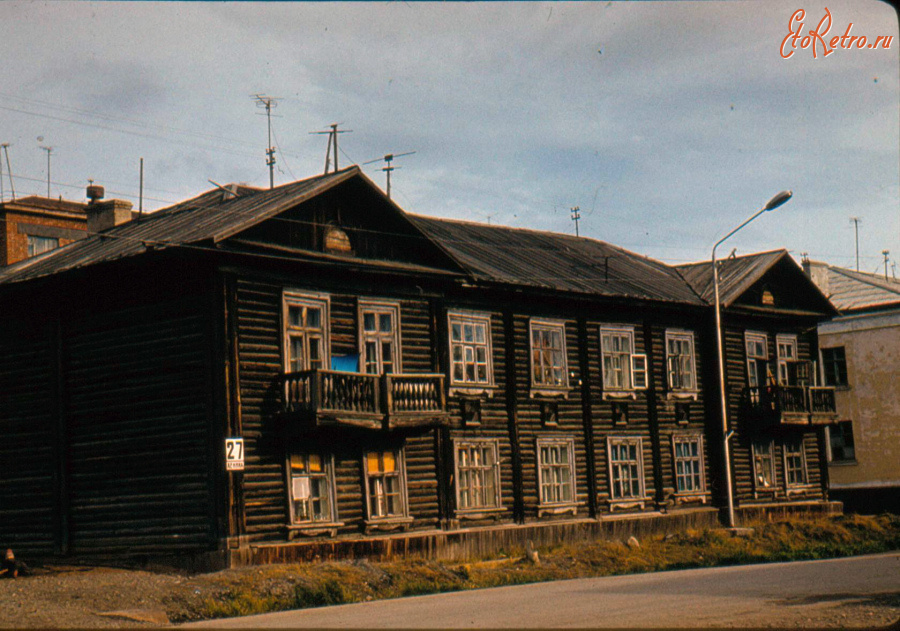 Дудинка - Дом №27 по улице Ленина.