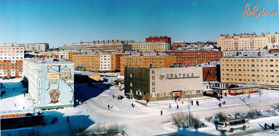 Дудинка - Улица Островского.