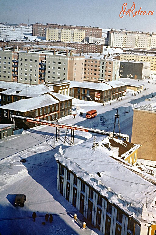 Дудинка - Улица Островского.