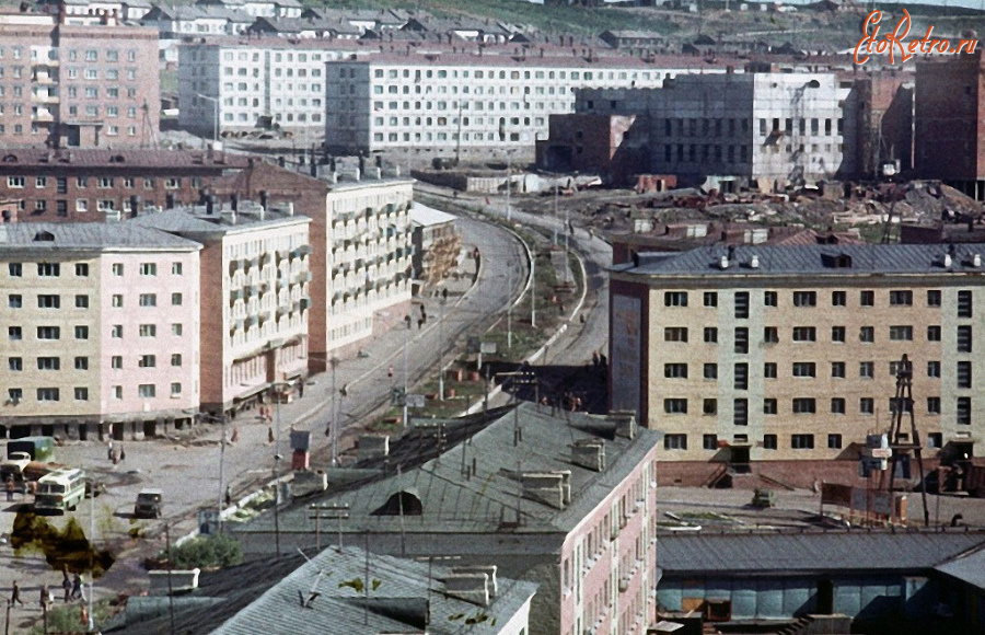 Дудинка - Улица Островского.