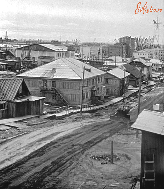 Дудинка - Улица Советская.