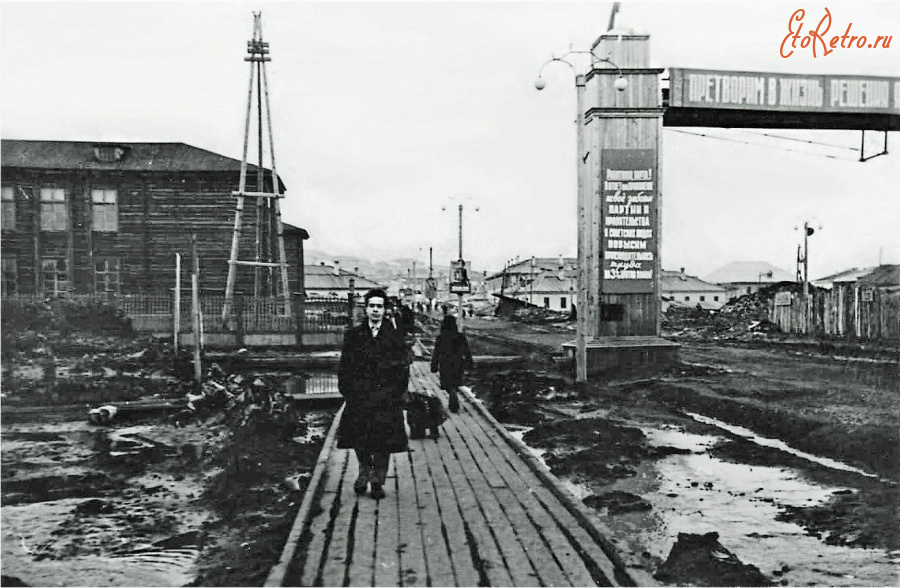 Дудинка - Улица Островского.