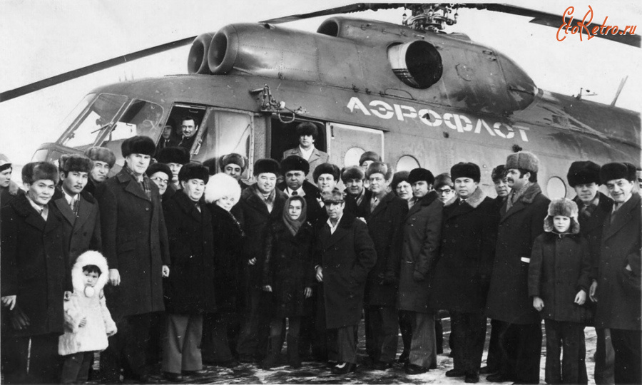 Дудинка - Космонавт Георгий Гречко в Дудинке.