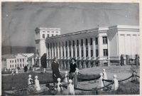 Магадан - Здание Горного техникума в начале 50-х