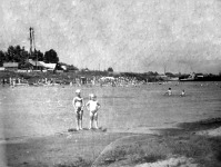 Кадом - Пляж на реке Мокша возле деревянного моста.