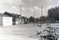 Кадом - Универмаг, молочный магазин, продовольственный магазин.