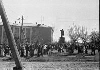 Старожилово - Улица Толстого у здания райисполкома. Первомай.