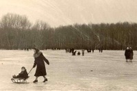 Энгельс - Волга зимой у Пономаревского острова