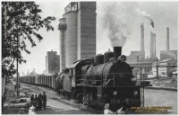 Вольск - Паровоз серии Э с поездом на цементном заводе 
