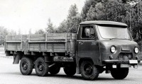 Ретро автомобили - Опытный трехосный УАЗ-452ДГ