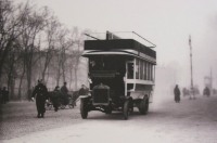 Ретро автомобили - Омнибус на Невском. 1907 г.