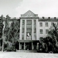 Луганск - Штаб училища