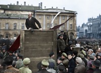 Россия - Ленин выступает перед красноармейцами 1920