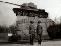 Житомир - На память возле танка на площади Победы.