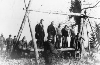 Велиж - Партизаны перед казнью недалеко от Велижа в Смоленской области в сентябре 1941 года.