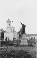 Велиж - Памятник Ленину в Велиже во время немецкой оккупации 1941-1943 гг