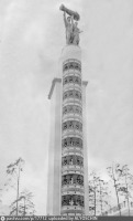 Москва - ВСХВ. Скульптура «Тракторист и Колхозница» 1939, Россия, Москва,