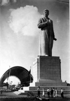 Москва - Памятник Сталину на ВСХВ (ВДНХ), 1947 год