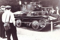 Санкт-Петербург - Немецкий танк в саду Госнардома