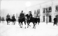  - Невский проспект. Казачий патруль на Невском проспекте 9 января 1905