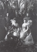 Санкт-Петербург - Grand Duchess Marie Pavlovna and Grand Duchess Anastasia  of Russia 1896 coronation