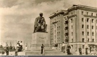 Санкт-Петербург - Памятник Н.Г.Чернышевскому на Московском проспекте