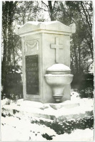 Ялуторовск - Ялуторовск Надгробный памятник на могиле Г. Собаньского