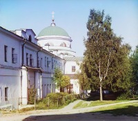 Екатеринбург - Трапезная Тихвинского женского монастыря.