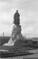 Хабаровск - Памятник Хабарову.