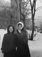 Тверь - У скульптуры 