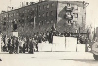 Касли - Первомайская демонстрация на улице Ленина