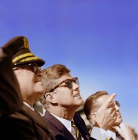 Остальной мир - Kennedy Visits Fort Bragg