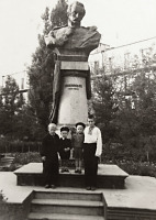 Грозный - Памятник А. С. Полежаеву.