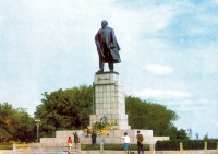 Ульяновск - Ульяновск. Памятник В.И.Ленину.