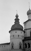 Ростов - Церковь Воскресения Христова и Примыкающая башня