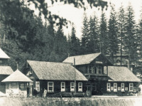 Ивано-Франковская область - Підлюте. Станція вузькоколійки.