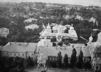 Киев - Вид Покровского женского монастыря с вершины собора Святого Николая.