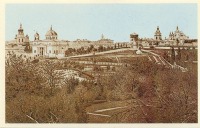 Киев - Київ.  Костел Святого Олександра (ліворуч), Михайлівський Золотоверхий монастир (праворуч).