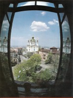 Киев - Киев. Вид на Андреевскую церковь из окна дома.