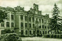 Киев - Київський  політехнічний інститут.