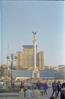 Киев - 2002 год. Украина. Киев. Площадь Независимости (Майдан Незалежності).