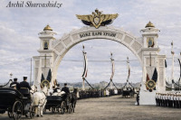 Киев - Київ.  Вїзд царського картежа через тріумфальну арку.