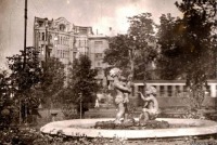 Харьков - Единственная, известная мне, фотография фонтана на улице Екатеринославской