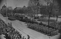 Львов - Львів.  Парад 1 травня 1940 року на нинішньому пр.Свободи.
