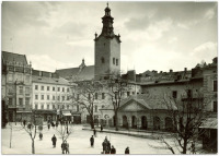 Львов - Львів.  Площа Святого Духа.   Фото Генрик Пддембські.