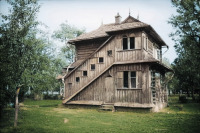 Косов - Косів  на фотографіях Генрика Поддембського.  Дерев