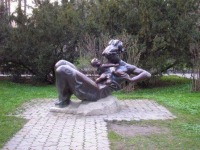 Трускавец - Трускавець. Скульптура в курортному парку.